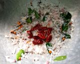 A picture of step 3 of Idly upma.