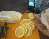 A picture of step 2 of Crockpot Lemon & Herb Chicken W/Gravy.