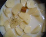 A picture of step 5 of Potato and Bacon Milk Stew.