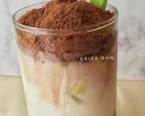 Foto langkah ke 5 dari resep Es Milo Alpukat Kocok.