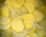A picture of step 4 of Vichyssoise♪ Chilled Potato Soup.