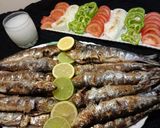 صورة لخطوة 3 من وصفة سمك السردين مشوي بطريقة صحية على الفحم 😋