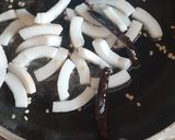 A picture of step 1 of Onam special Tomato coconut chutney.