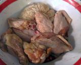 A picture of step 1 of Sunshines fried chicken wings.