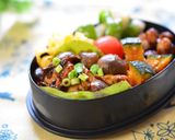 A picture of step 7 of A Local Flavor of Gifu Magnolia Leaf Miso Pork Bento.