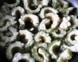 A picture of step 4 of Pan-Fried Bitter Melon.