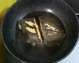 A picture of step 4 of Simmered Flounder.