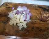 Foto langkah ke 2 dari resep 131. Tumis Putren Wortel Telur Puyuh.