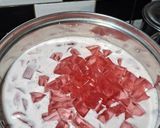 Foto langkah ke 8 dari resep Strawberry Creamy Drink.