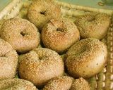 A picture of step 12 of Glossy Chewy Bagels.