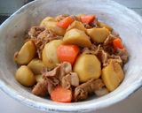 A picture of step 6 of Delicious Simmered Taro Root & Thinly-Sliced Pork.