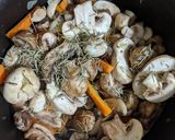 Foto do passo 3 de "Julie & Julia" (Mushroom Bourguignon com Purê de Batatas)