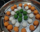 A picture of step 6 of Tri colour goli idli.