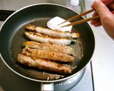 A picture of step 5 of Carrot and Green Bean Pork Wraps.