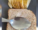 Une image de l'étape 1 de Toasts crémeux à la poire.