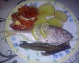 Foto del paso 8 de la receta: Brecas al horno con cama de patatas y tomate