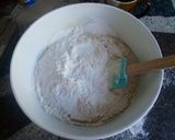 Foto del paso 5 de la receta: Bizcochuelo de ciruelas