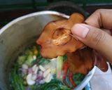 Foto langkah ke 3 dari resep Sayur asem bening simple.