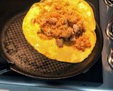 A picture of step 3 of Omu rice  (Japanese style Rice omelette).