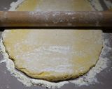 Une image de l'étape 3 de Brioche feuilletée aux pralines roses.