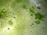 Πράσινος Χυμός από Ξινόμηλα, Kale, Αγγούρι, Σέλερι, Τζίντζερ και Λεμόνι