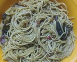 A picture of step 4 of Spaghetti Jellof.