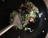 Foto langkah ke 4 dari resep Nasi Goreng Pelangi.