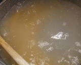 A picture of step 1 of Spaghetti with garlic, chilli and Parmesan.