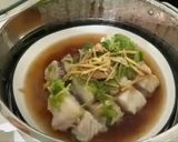 A picture of step 1 of Steamed Grouper With Ginger.