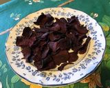 Une image de l'étape 3 de Chips de betteraves rouges.