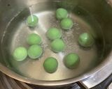 Foto langkah ke 4 dari resep Kelepon.