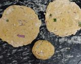 प्याज वाली मसाला टिकरी रेसिपी चरण 3 फोटो