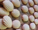 Foto del paso 8 de la receta: Masitas Secas Rizadas (con aceite, sin manteca)