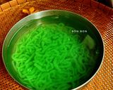 Hình bước làm 3 của món Bánh Lọt Bằng Bột Mần Dè