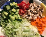 Foto del paso 4 de la receta: Tilapia empanizada con ensalada fresca