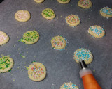 Foto del paso 4 de la receta: Galletas de mantequilla coloridas