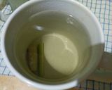 Foto langkah ke 2 dari resep Wedang Sereh Madu.