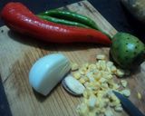 Foto del paso 1 de la receta: Enfrijoladas de hoja santa rellenas de guisado de flor de calabaza