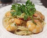 A picture of step 16 of Asian-style Spaghetti Aglio e Olio with Coriander.