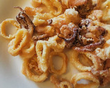 Foto del paso 3 de la receta: Chipirones fritos