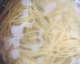 Foto del paso 3 de la receta: 🍝SPAGHETTI🍝 CON SALSA LIVIANA DE TOMATE 🍅🍝🧅🫑🍅🥕🥩🍝