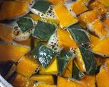 A picture of step 7 of For Fall or Halloween: Kabocha Squash Tart.