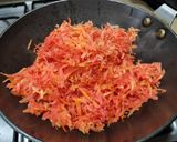 गाजर हलवा (Gajar Halwa Recipe In Marathi) रेसिपी स्टेप 1 फोटो 
