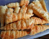 Foto langkah ke 5 dari resep Horn pastry aka. Kue cumcum.