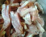 A picture of step 2 of Chicken'n cabbage.
