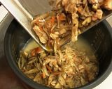 A picture of step 7 of Steamed Chicken Rice.