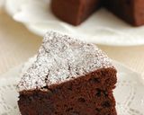 A picture of step 13 of Fluffy & Moist Gateau Chocolat.