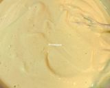 Foto langkah ke 5 dari resep Chiffon Pandan Cupcake - Full Putih Telur.