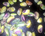 A picture of step 3 of Sig's scallops and rasberry vinaigrette salad.