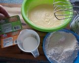 Gyors, omlós gyümölcskenyér recept fázis 2 fotója